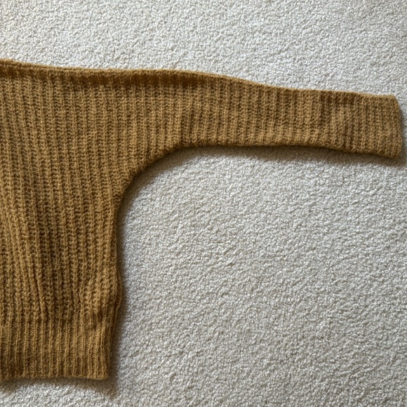 EUC free people moonbeam v-neck sweater - Picture 6 of 12